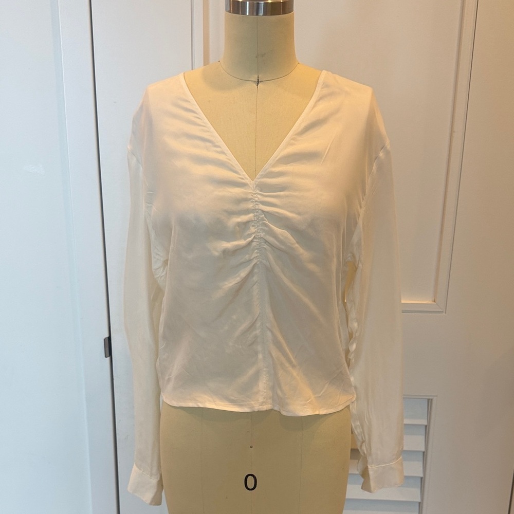 Madewell Cream V-Neck Ruched Front Blouse